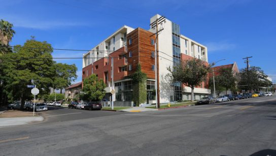 rosewood-gardens-los-angeles-ca-building-photo